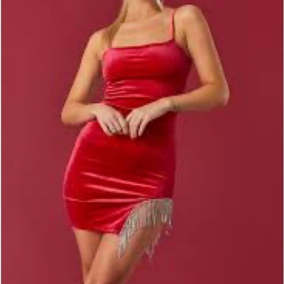 ⭐️nwt Wet Seal Fringe Velour Mini Dress⭐️ - Picture 2 of 9